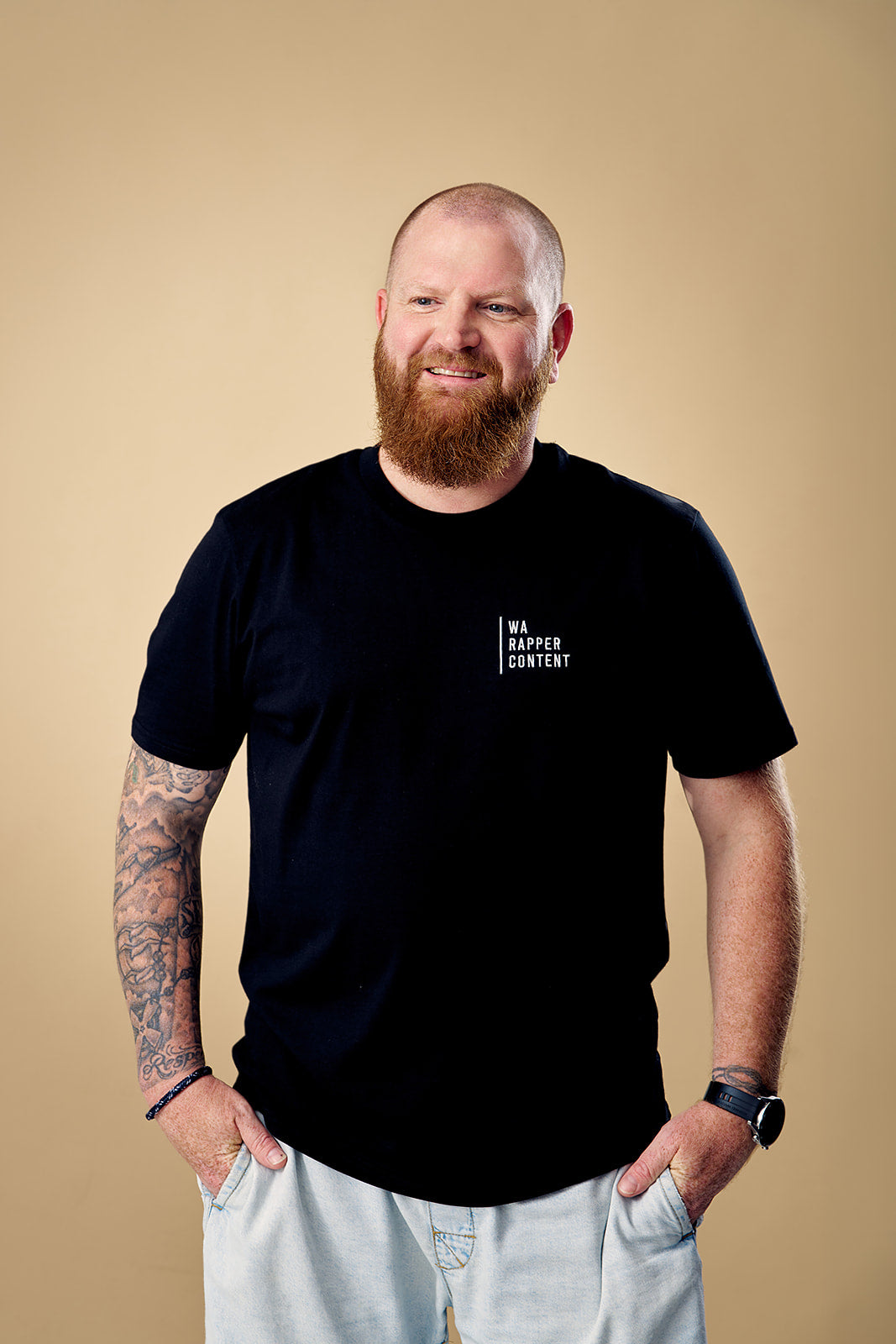 ZWARTE T-SHIRT WA RAPPER CONTENT (PRE-ORDER)